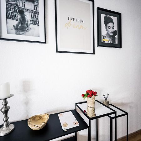 ° Charming Central 24/7 Serviced Apartment ° Leipzig Exterior foto